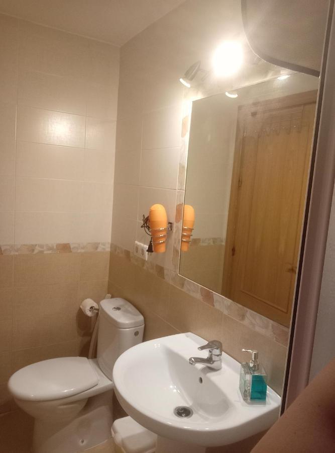 Apartamento La Reina Home กอร์โดบา ภายนอก รูปภาพ